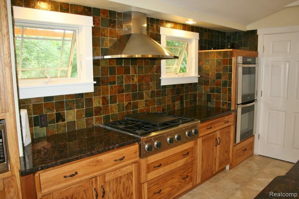 5600 7 Mile Road South Lyon, MI 48178 - Photo 18 of 51 Dacor brand ovens and cook top!