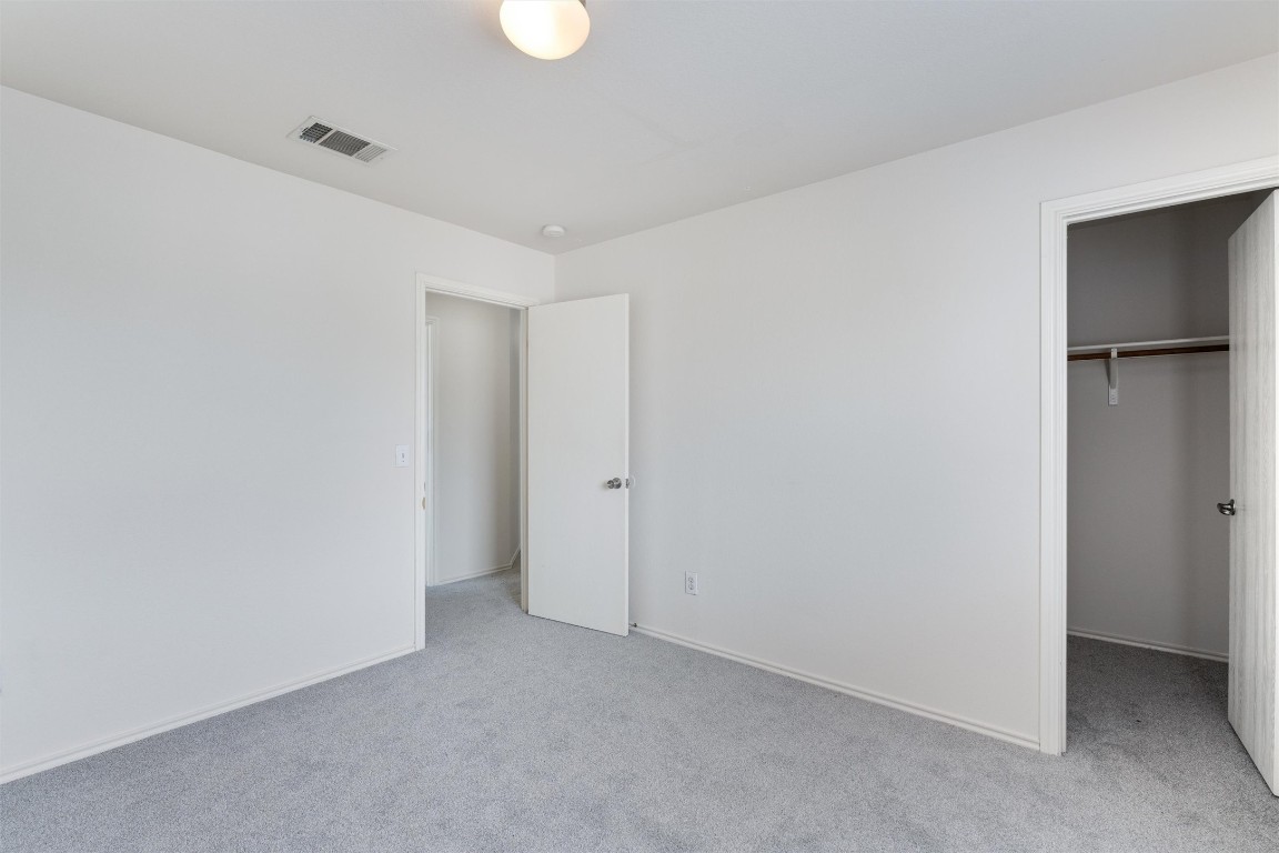 7432 Cayenne Lane Austin, TX 78741 - Photo 26 of 30 a view of an empty room