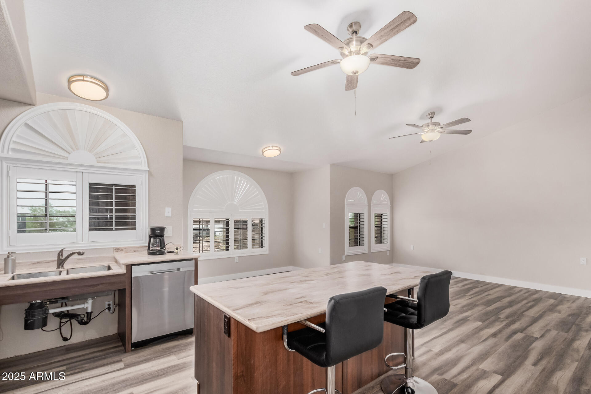 8112 East McDowell Road Mesa, AZ 85207 - Photo 4 of 14