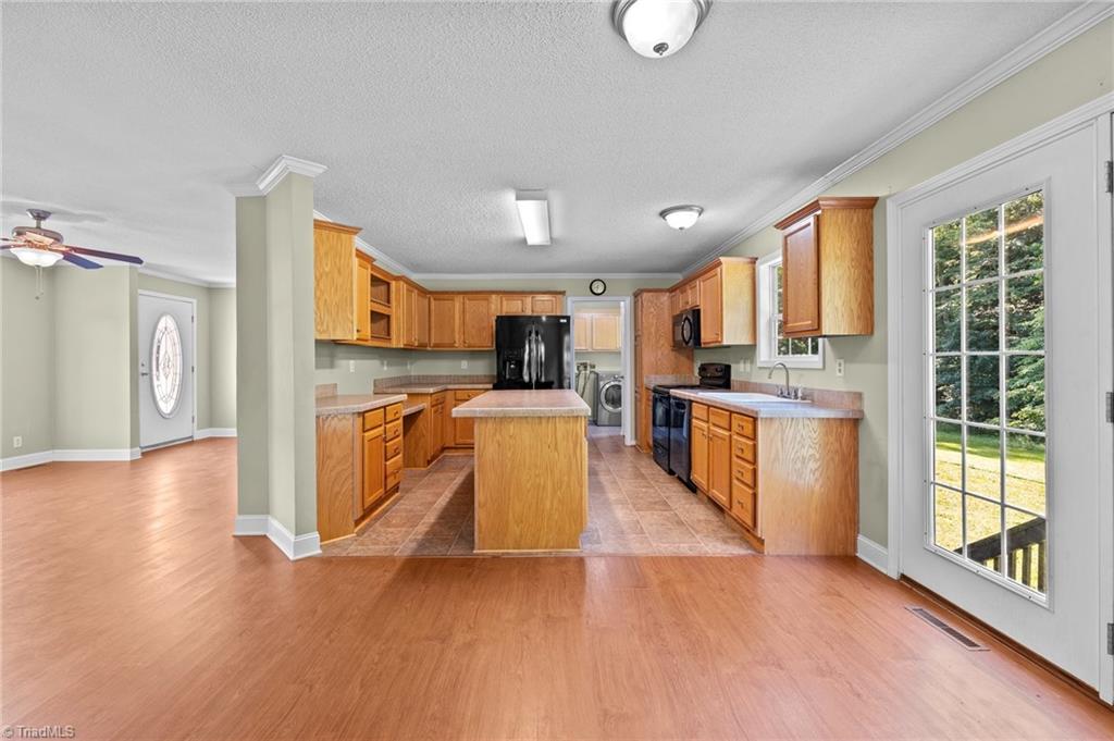 240 Rustic Road Reidsville, NC 27320 - Photo 14 of 37 Gallery Image 14