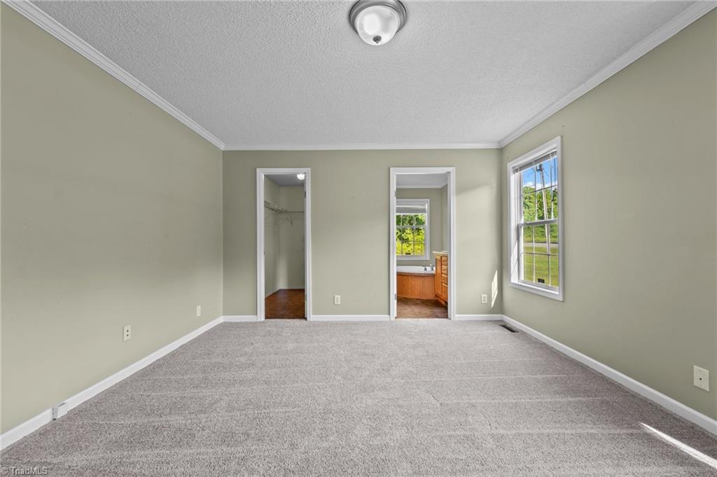 240 Rustic Road Reidsville, NC 27320 - Photo 10 of 37 Gallery Image 10