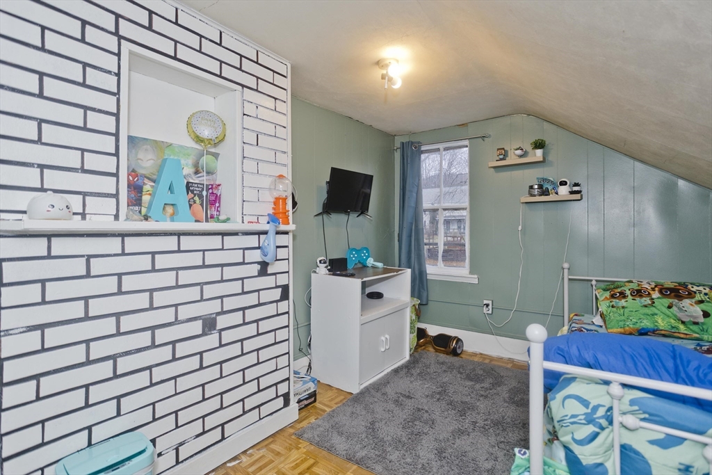 20 Prospect Street Adams, MA 01220 - Photo 13 of 27 view of hall way with furniture