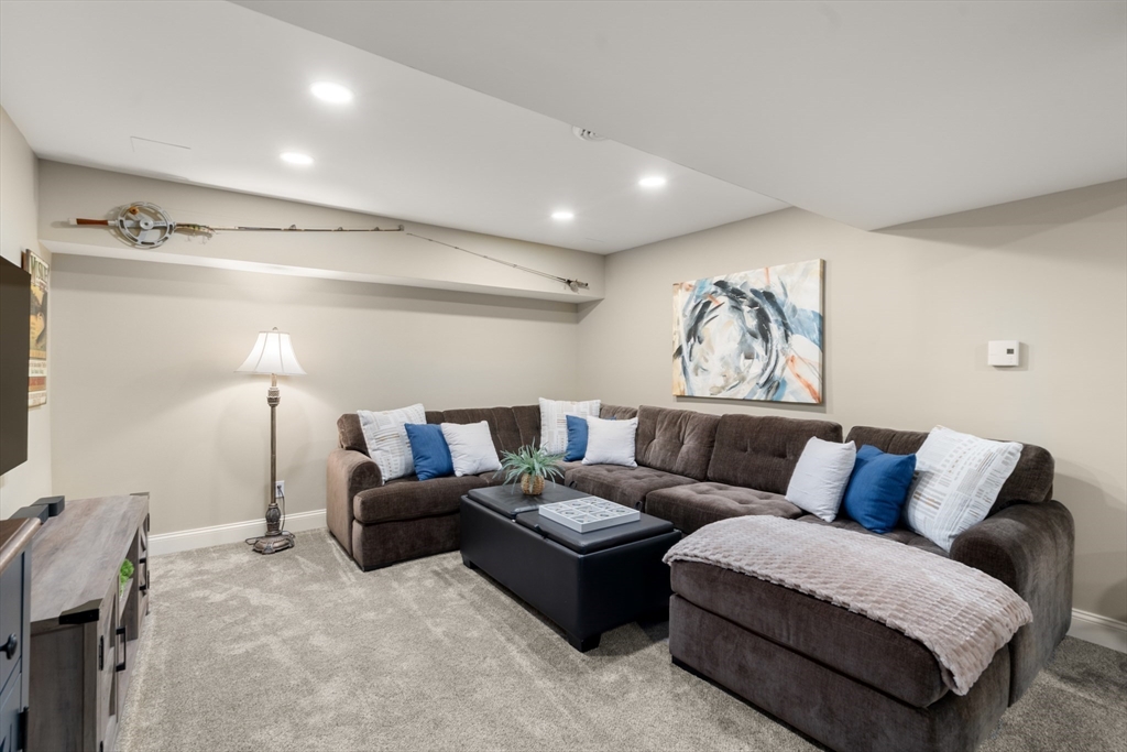 115 High Street Medfield, MA 02052 - Photo 30 of 36