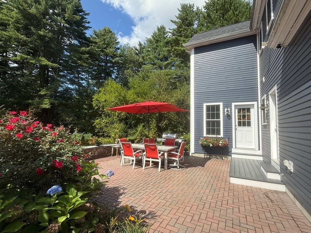 115 High Street Medfield, MA 02052 - Photo 32 of 36