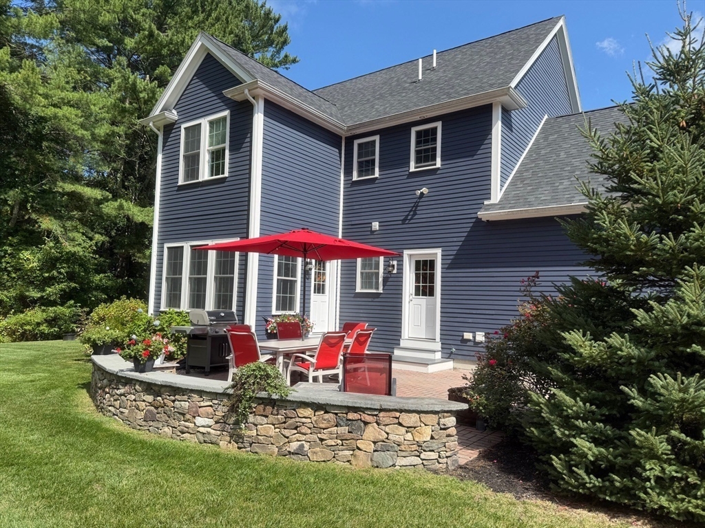 115 High Street Medfield, MA 02052 - Photo 33 of 36