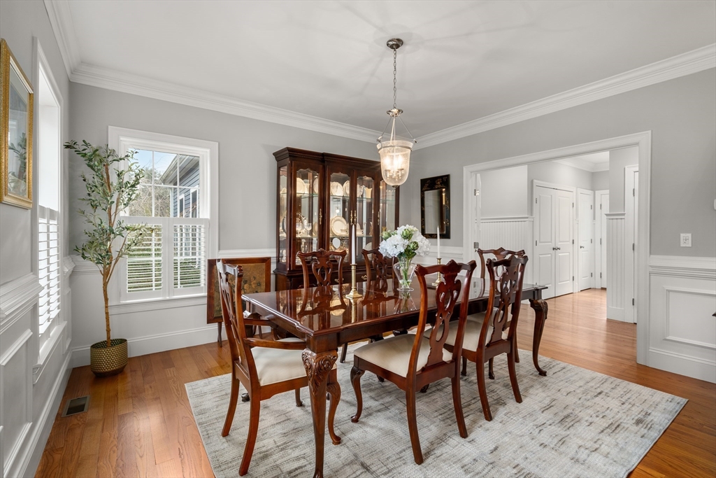 115 High Street Medfield, MA 02052 - Photo 8 of 36