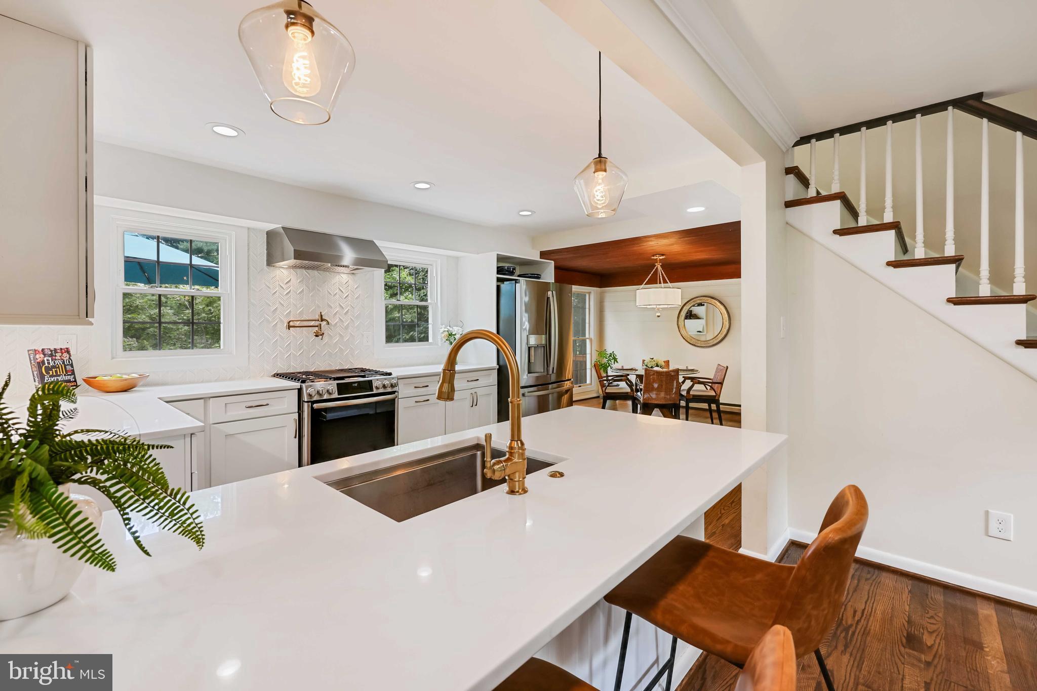 455 Schley Road Annapolis, MD 21401 - Photo 18 of 67 Chic gourmet kitchen