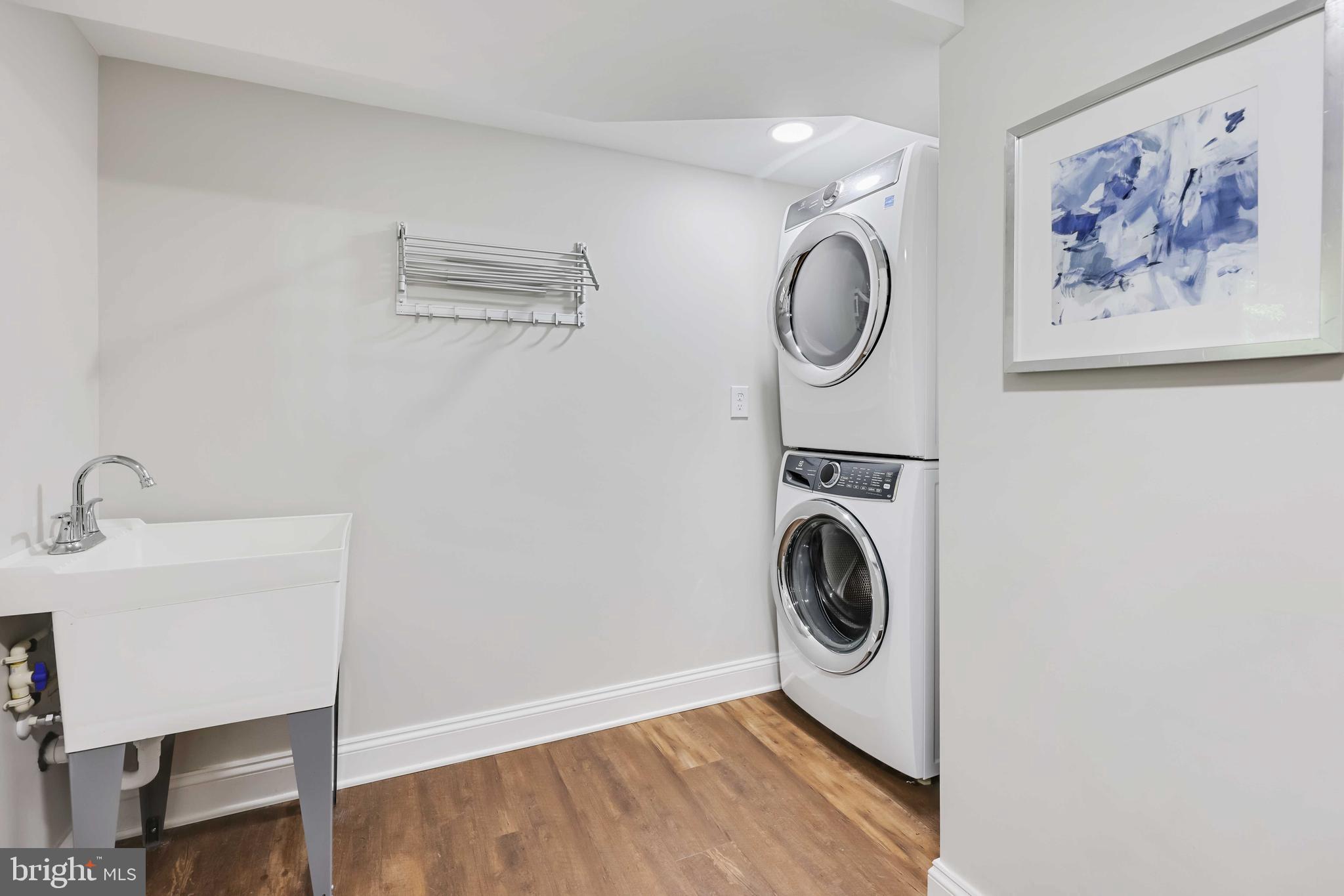 455 Schley Road Annapolis, MD 21401 - Photo 45 of 67 Laundry area
