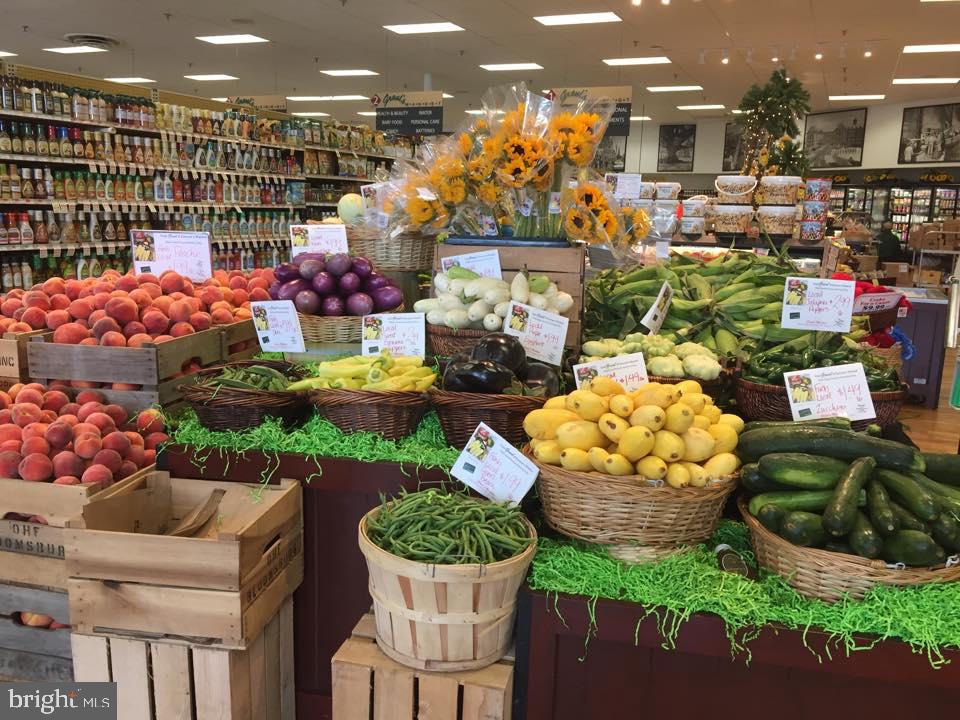 455 Schley Road Annapolis, MD 21401 - Photo 63 of 67 Enjoy the convenience of Graul's market