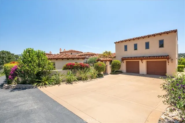 $3,195,000 | 1917 Santa Margarita Drive, Fallbrook, CA 92028