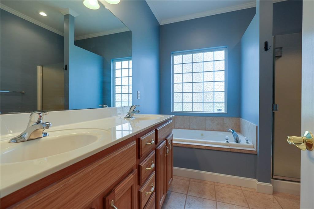 2010 Prairie Grass Drive Raymore, MO 64083 - Photo 13 of 53