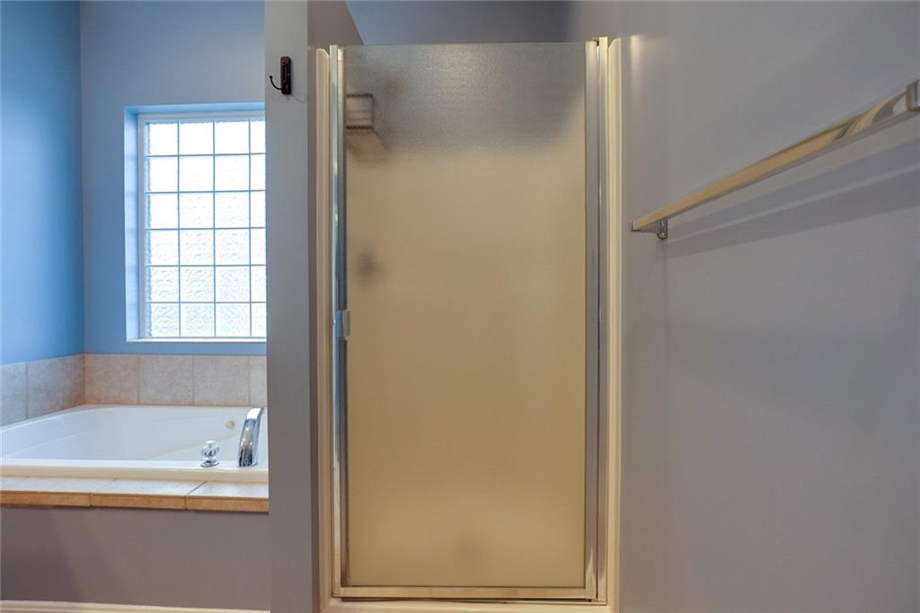 2010 Prairie Grass Drive Raymore, MO 64083 - Photo 17 of 53