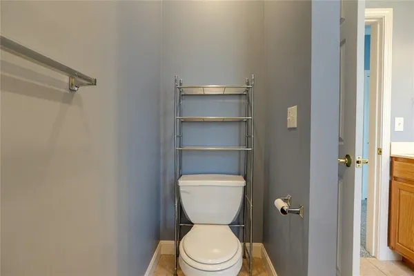 $398,500 | 2010 Prairie Grass Drive, Raymore, MO 64083