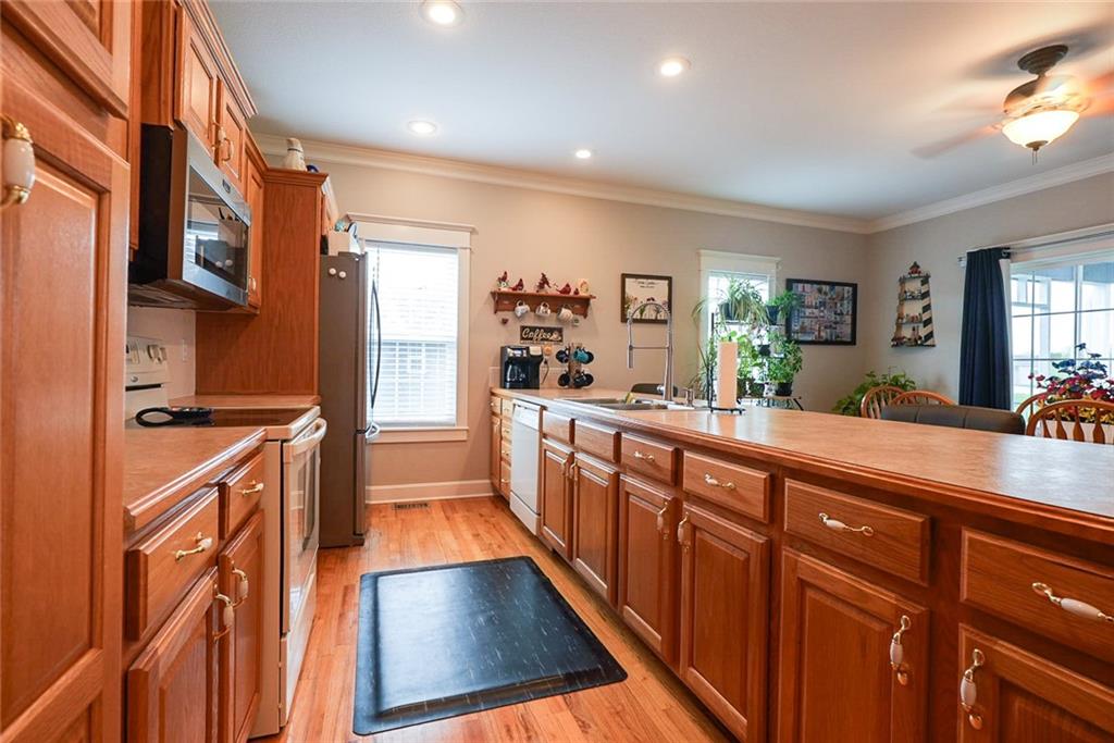 2010 Prairie Grass Drive Raymore, MO 64083 - Photo 40 of 53