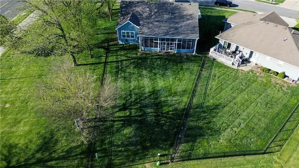 $398,500 | 2010 Prairie Grass Drive, Raymore, MO 64083