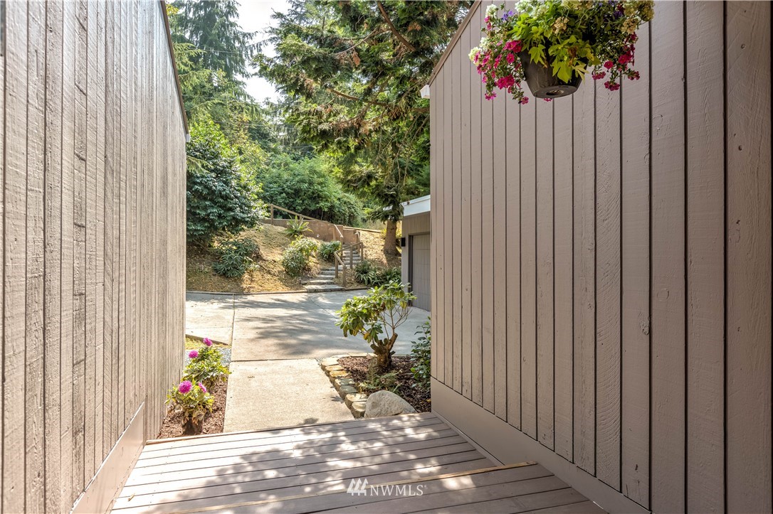 760 Greenoch Loop Oak Harbor, WA 98277 - Photo 24 of 25