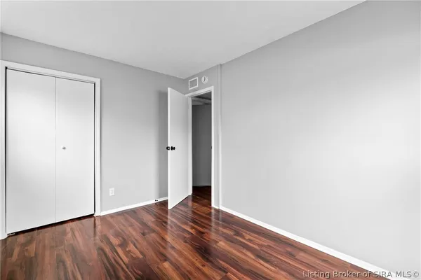 $209,000 | 716 Higgins Drive, Jeffersonville, IN 47130