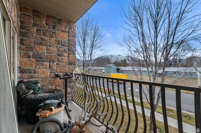 476 West 200 N Street, Unit 206 Springville, UT 84663 - Photo 19 of 24 Balcony with a mountain view