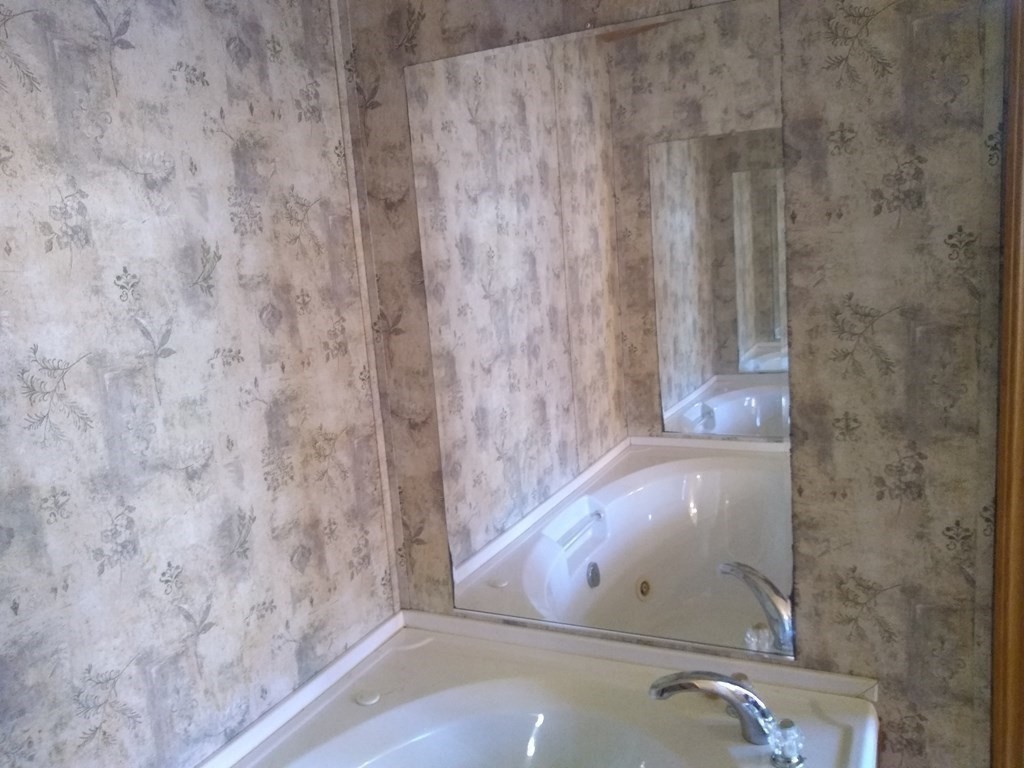 46 Madden Road, Unit 38 West Brookfield, MA 01585 - Photo 27 of 37 a view of door