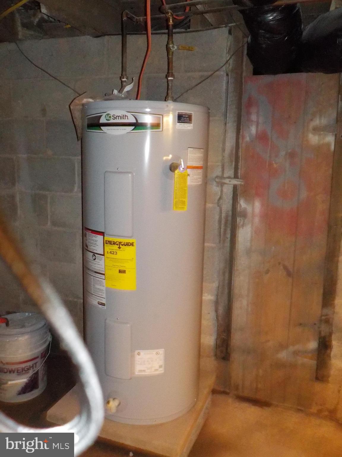 4640 Paradise Road Dover, PA 17315 - Photo 46 of 47 NEW HOT WATER TANK.