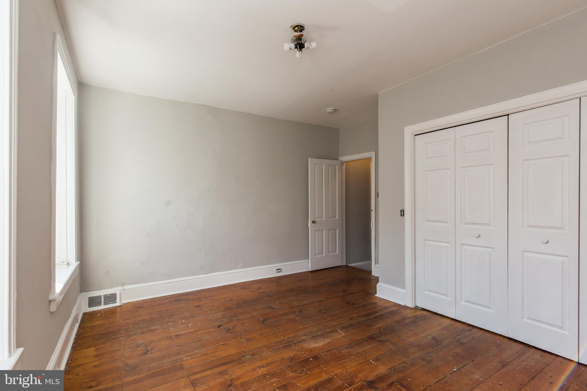 4306 Terrace Street Philadelphia, PA 19128 - Photo 14 of 25