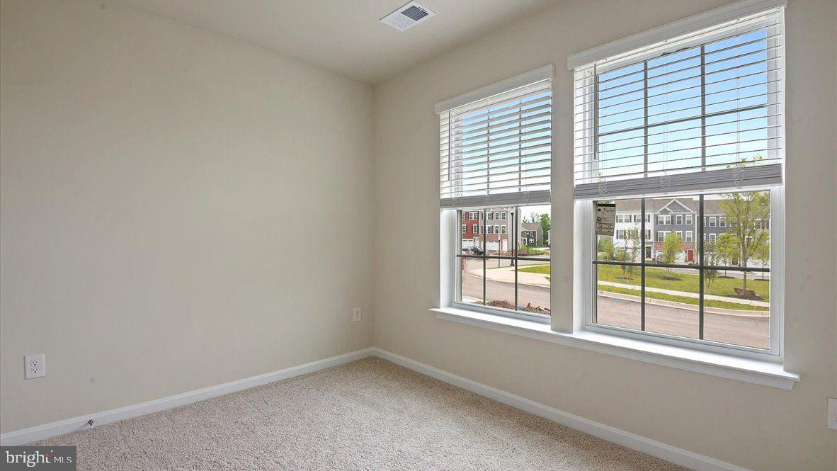 8610 Walter Martz Road Frederick, MD 21702 - Photo 4 of 27 Gallery Image 4