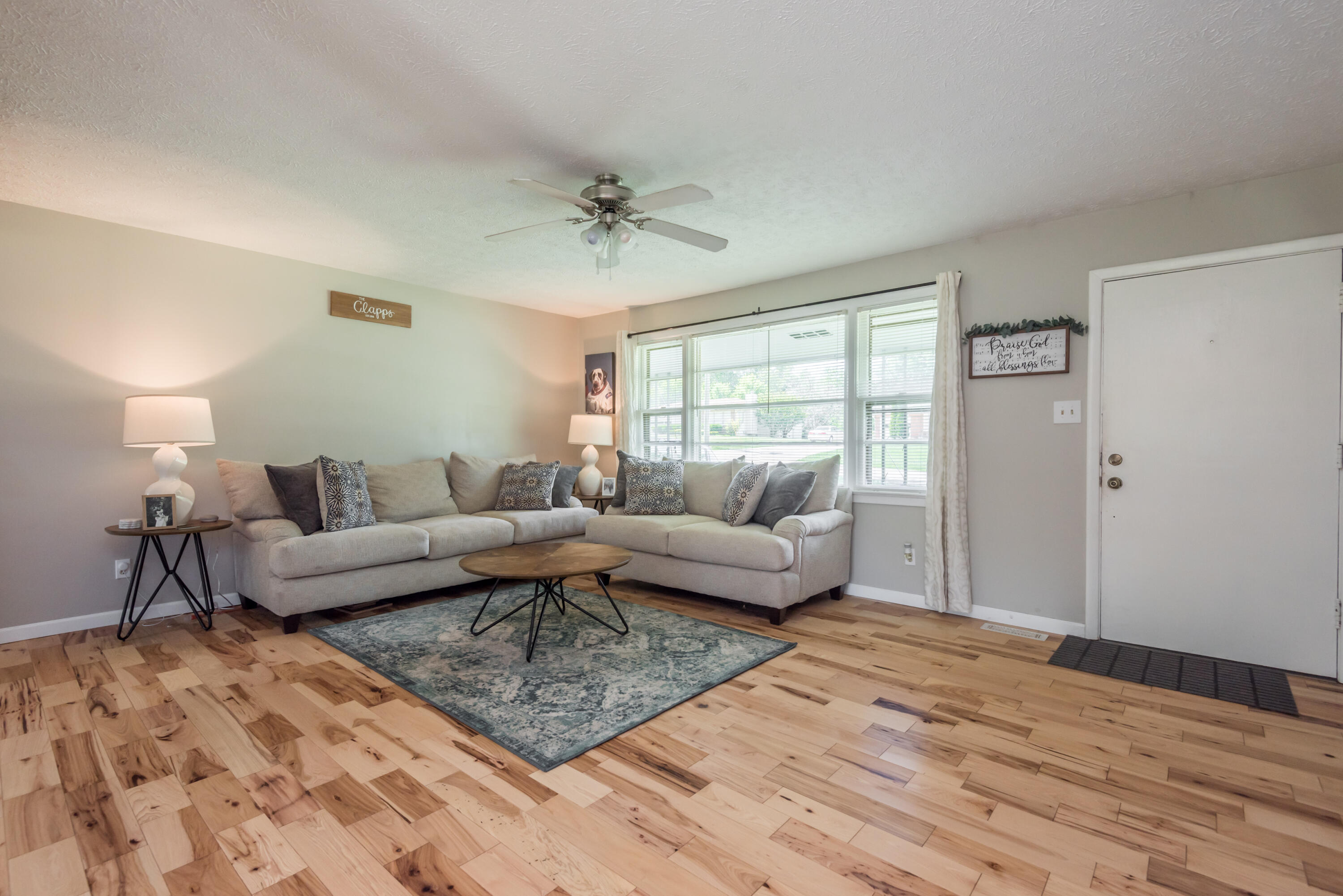 4113 Royalview Road Knoxville, TN 37921 - Photo 4 of 32 4113RoyalViewLn