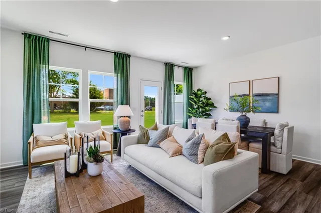 $249,990 | 462 Fran Drive, Haw River, NC 27258