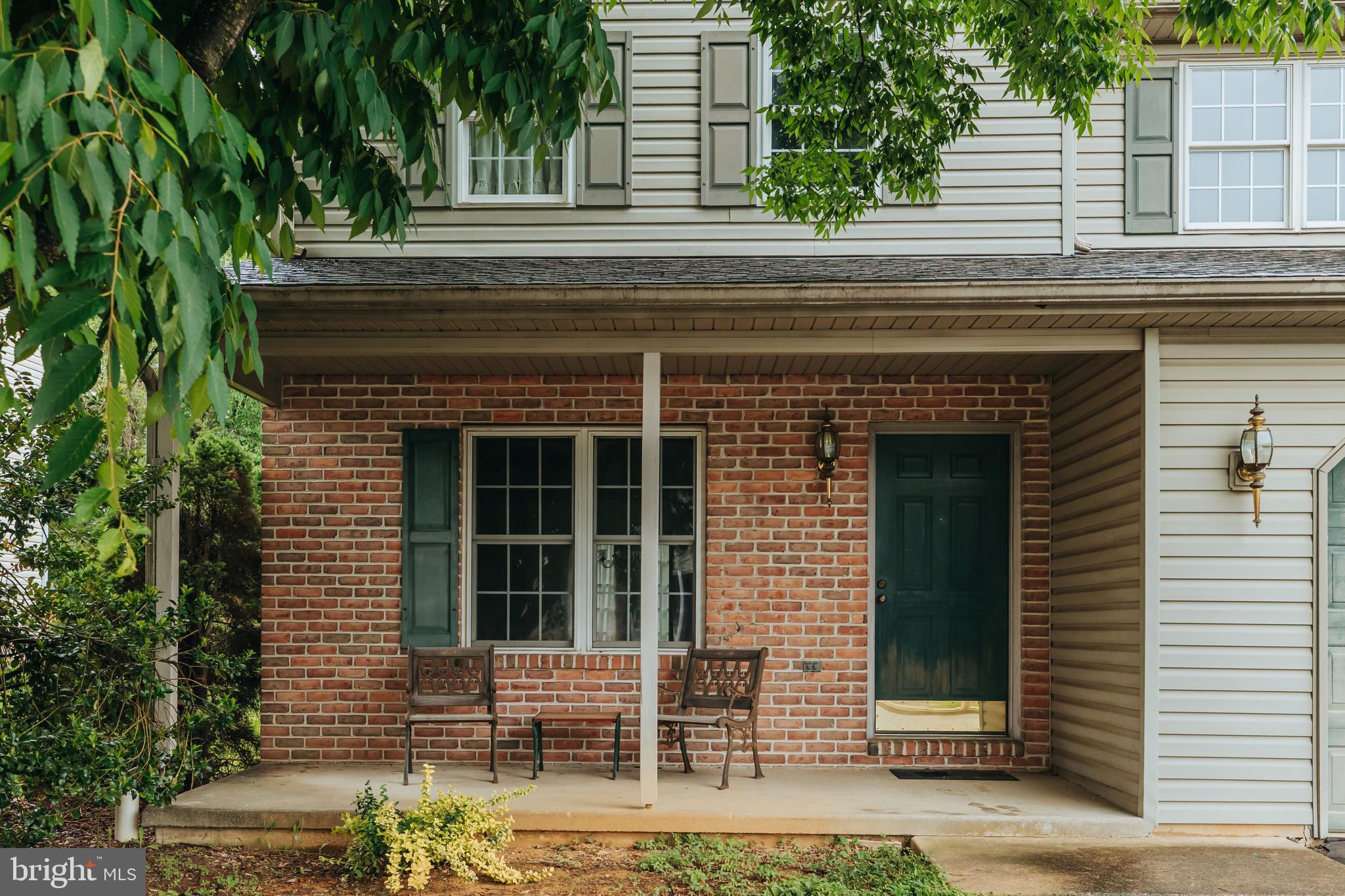 126 Bainbridge Circle Reading, PA 19608 - Photo 2 of 41
