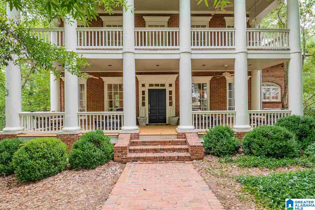 115 Oak Circle Hayden, AL 35079 - Photo 3 of 50