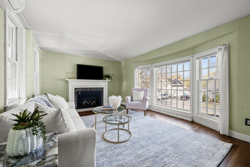 14 Forest Park Road Woburn, MA 01801 - Photo 12 of 34