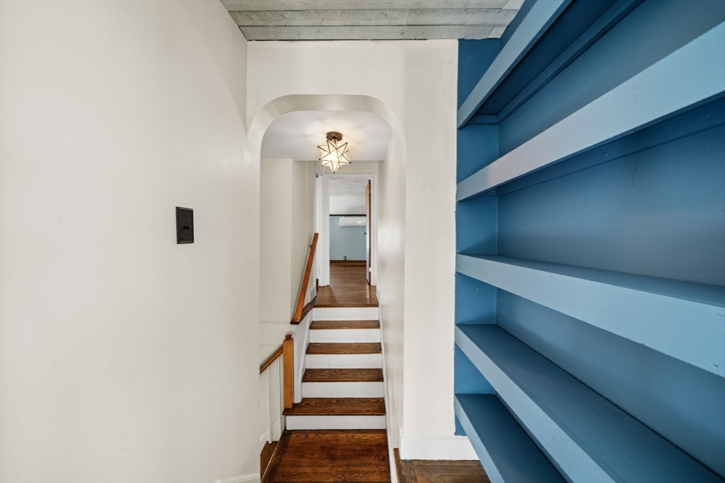 14 Forest Park Road Woburn, MA 01801 - Photo 14 of 34