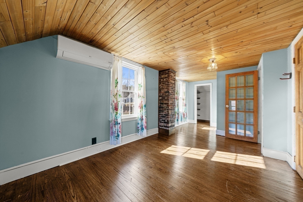 14 Forest Park Road Woburn, MA 01801 - Photo 18 of 34