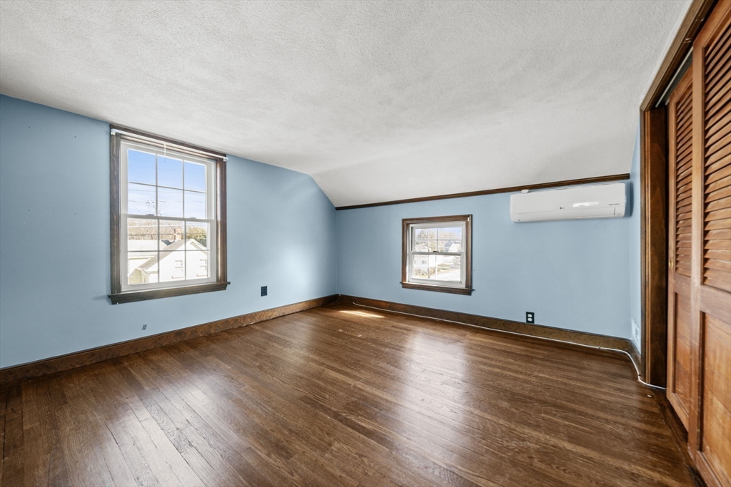 14 Forest Park Road Woburn, MA 01801 - Photo 24 of 34