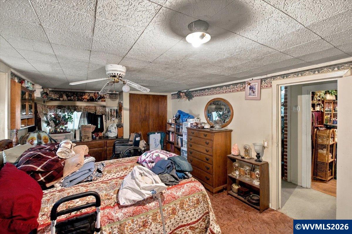 28440 Liberty Road Sweet Home, OR 97386 - Photo 14 of 46 Gallery Image 14