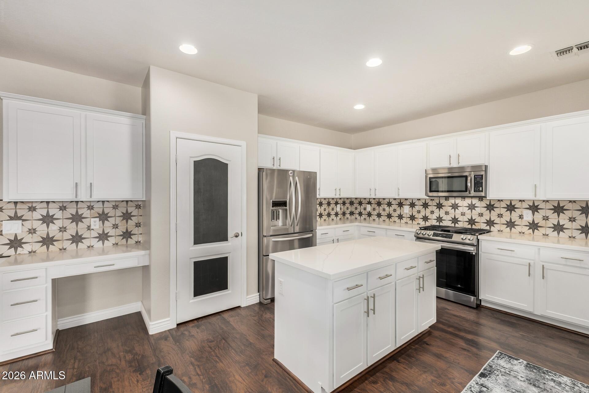 14136 West Calavar Road Surprise, AZ 85379 - Photo 19 of 46 19 - Calavar