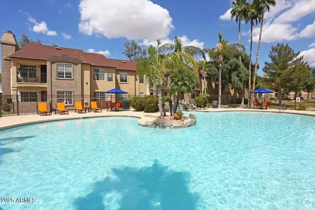 $1,311 | 250 South Elizabeth Way, Unit A2, Chandler, AZ 85225