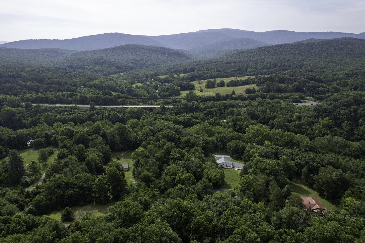6325 Page Valley Road Luray, VA 22835 - Photo 41 of 54 Gallery Image 41