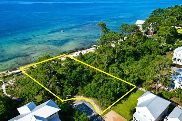 $450,000 | 308 Gullwing Way Street, Sopchoppy, FL 32358