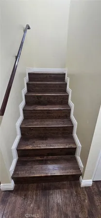 $3,700 | 611 East 75th Street, Los Angeles, CA 90001