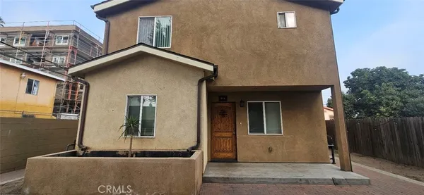 $3,700 | 611 East 75th Street, Los Angeles, CA 90001