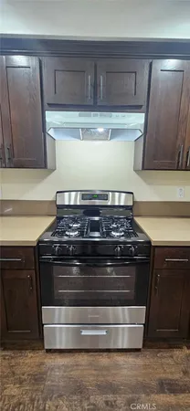 $3,700 | 611 East 75th Street, Los Angeles, CA 90001