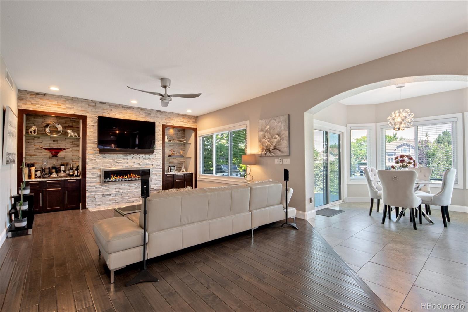 8976 Edgewood Lane Highlands Ranch, CO 80130 - Photo 1 of 28 Gallery Image 1