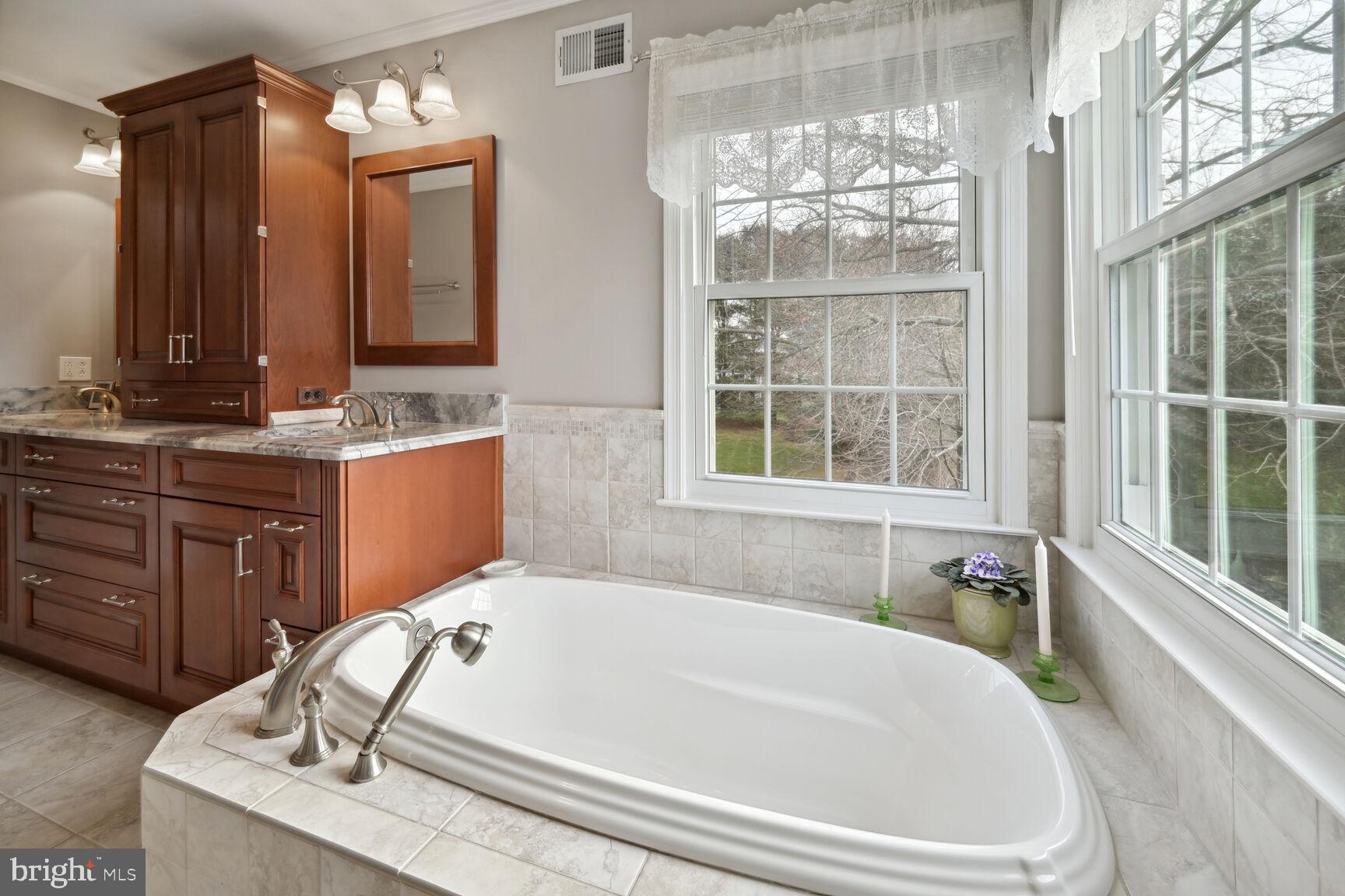 15 Perrine Path Princeton Junction, NJ 08550 - Photo 21 of 43