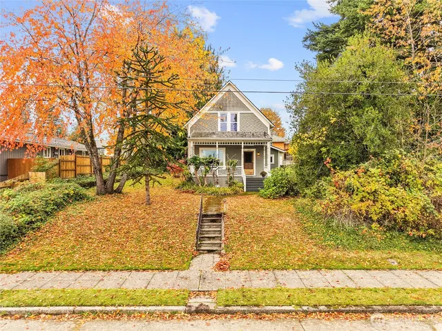 $550,000 | 123 Rogers Street Northwest, Olympia, WA 98502