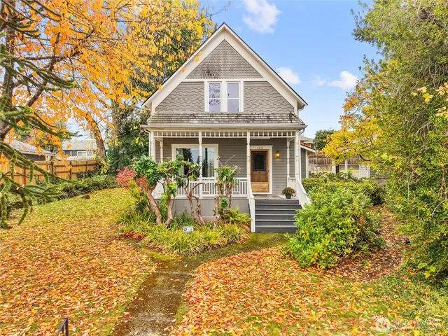 $550,000 | 123 Rogers Street Northwest, Olympia, WA 98502