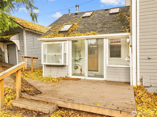 $550,000 | 123 Rogers Street Northwest, Olympia, WA 98502