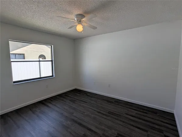 $2,300 | 11322 Torrey Pines Drive, Riverview, FL 33579