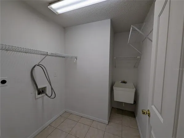 $2,300 | 11322 Torrey Pines Drive, Riverview, FL 33579