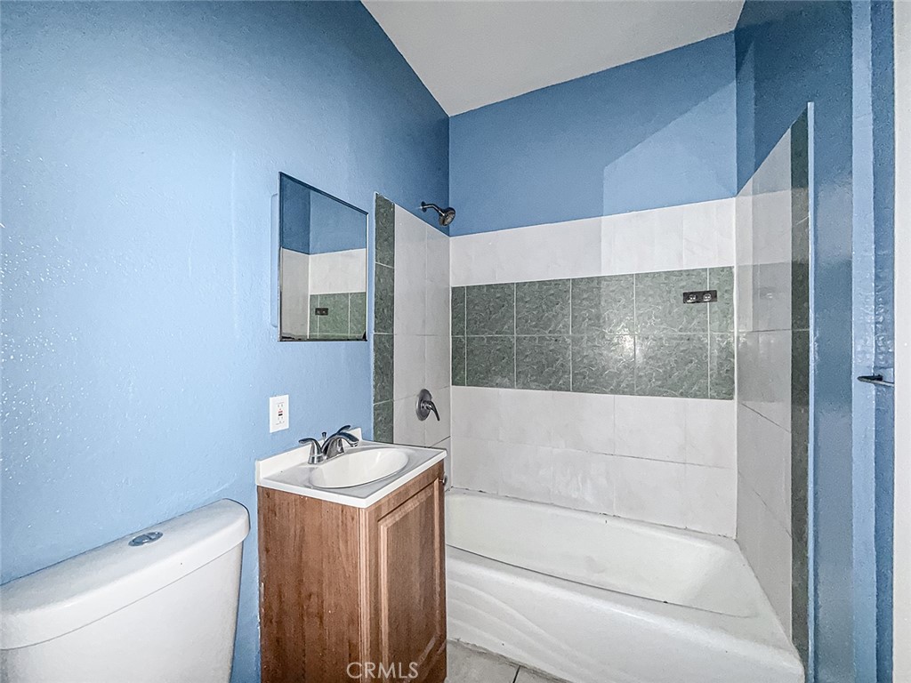 1403 Lemon Avenue Long Beach, CA 90813 - Photo 38 of 64